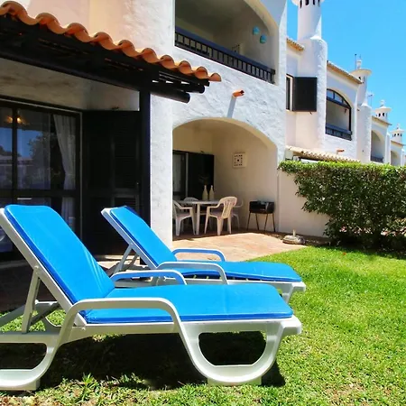 Casa de Férias T2 Near The C225 Porches (Algarve)